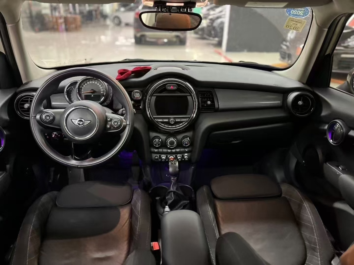 MINI MINI  2018款 1.5T COOPER 色彩紀(jì)念版 五門版圖片