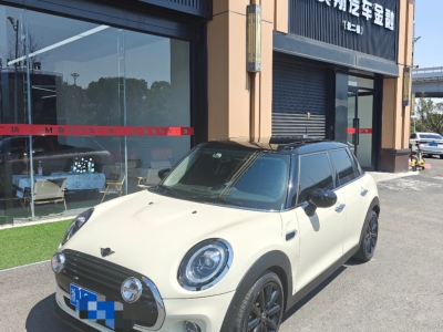 2020年11月 MINI MINI 1.5T COOPER 藝術(shù)家 五門版圖片