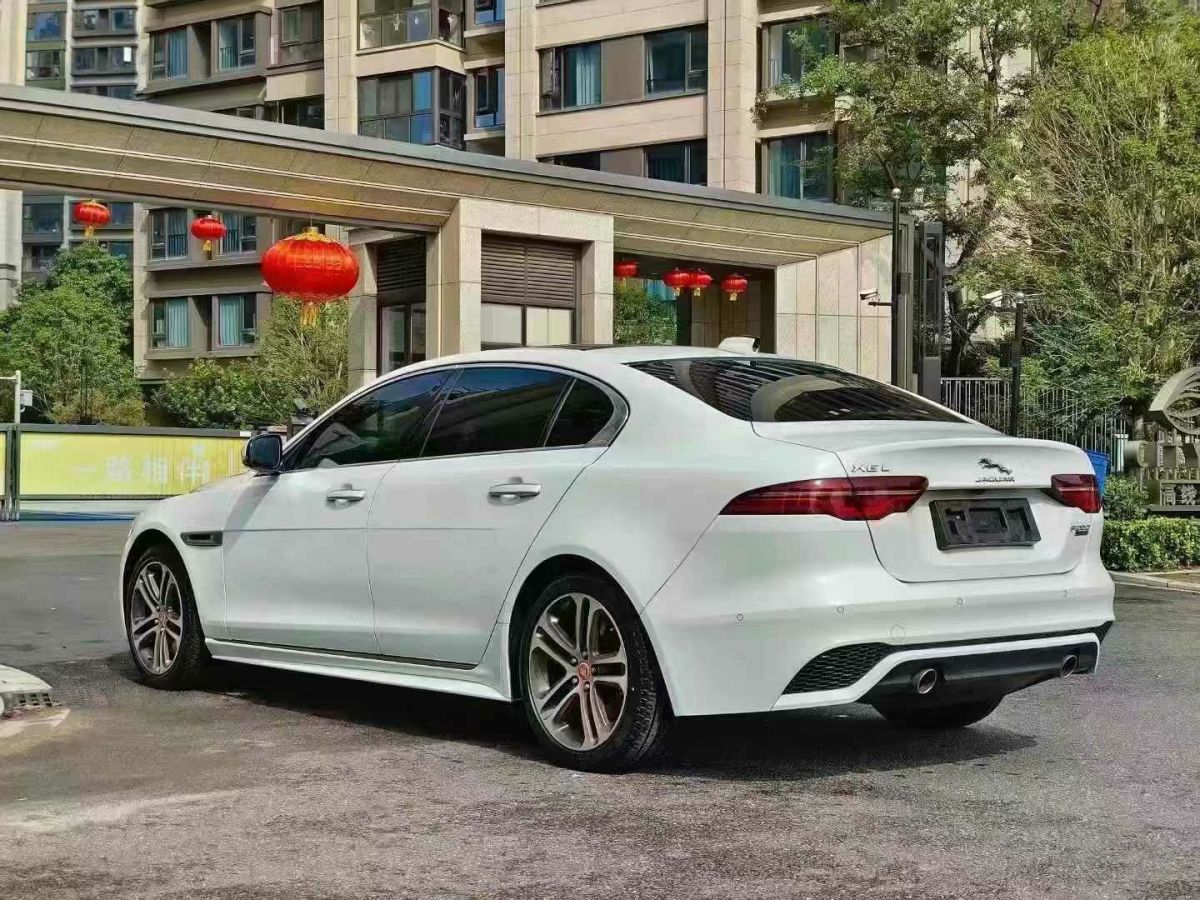 2020年6月捷豹 XE 