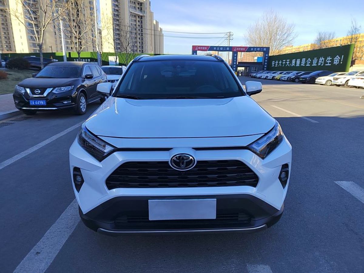 豐田 RAV4榮放  2024款 2.0L CVT兩驅(qū)風(fēng)尚Plus版圖片