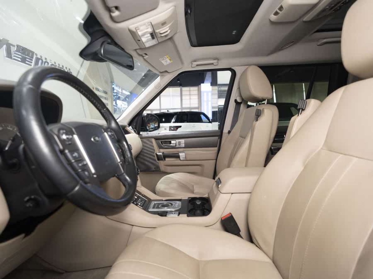 路虎 發(fā)現(xiàn)  2015款 3.0 SDV6 HSE 柴油版圖片