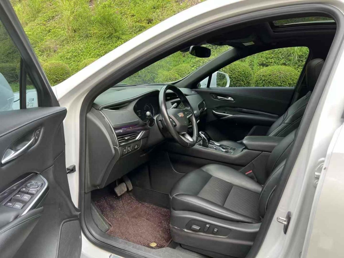 凱迪拉克 XT5  2021款 2.0T 兩驅(qū)豪華型圖片