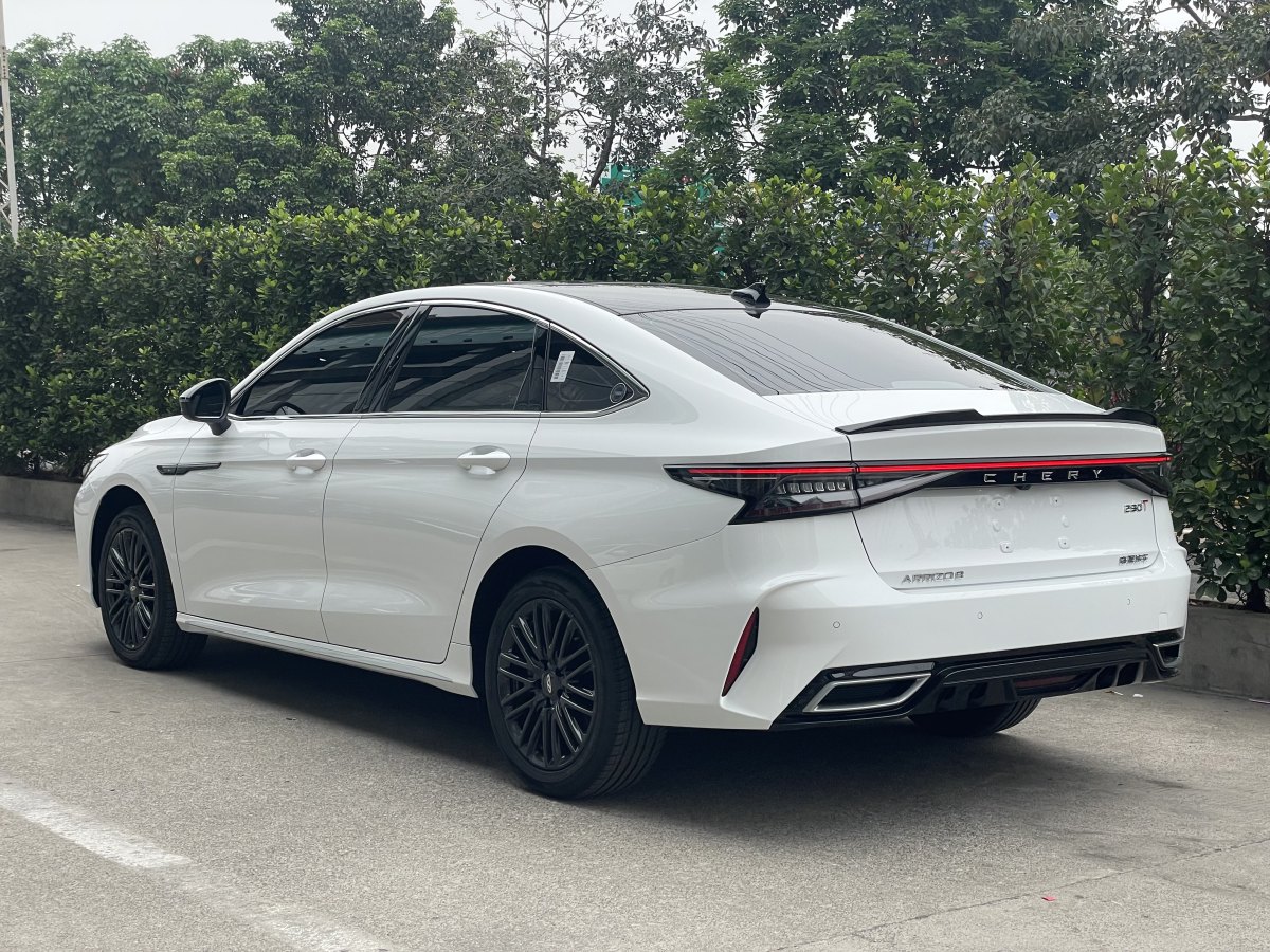 奇瑞 艾瑞澤8  2024款 1.6T DCT 卓越版圖片