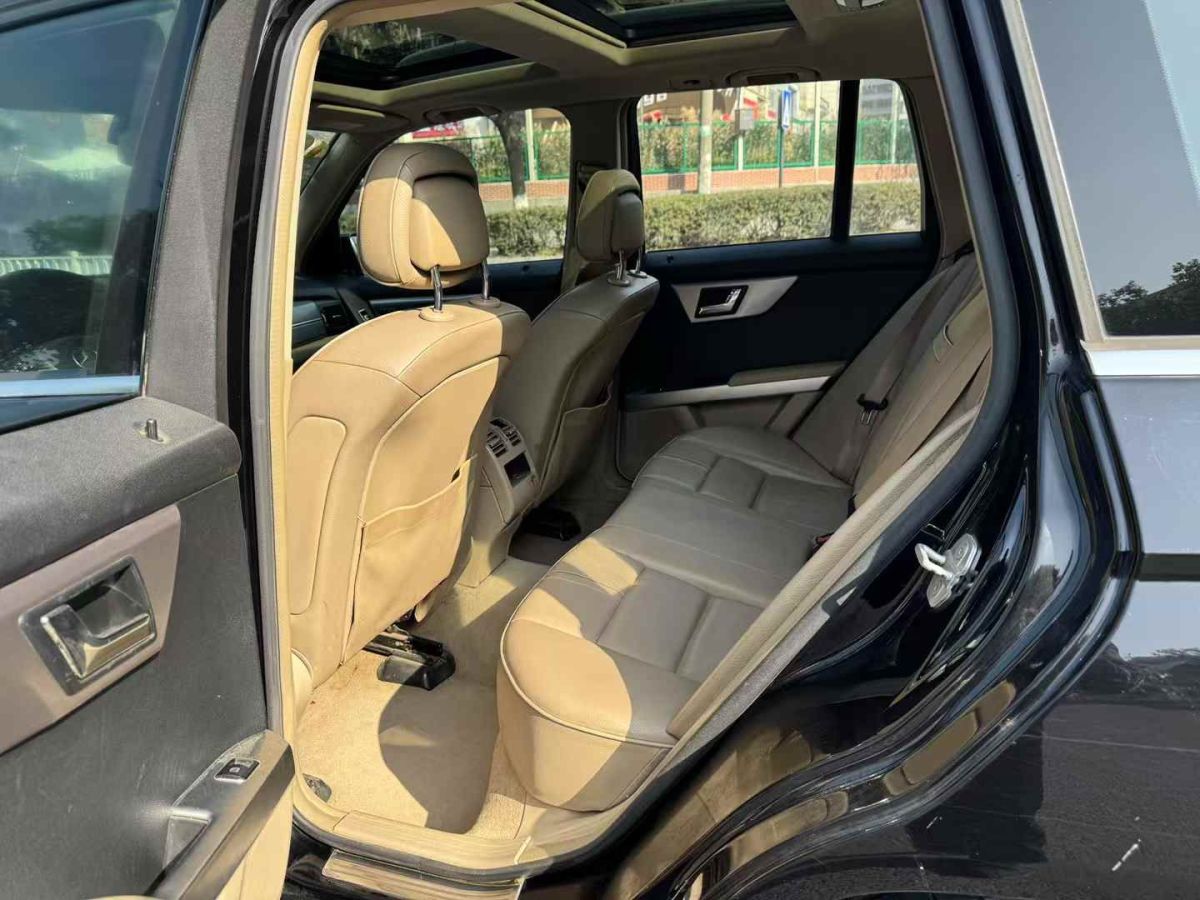 奔馳 奔馳GLK級(jí)  2010款 GLK 300 4MATIC 時(shí)尚型圖片