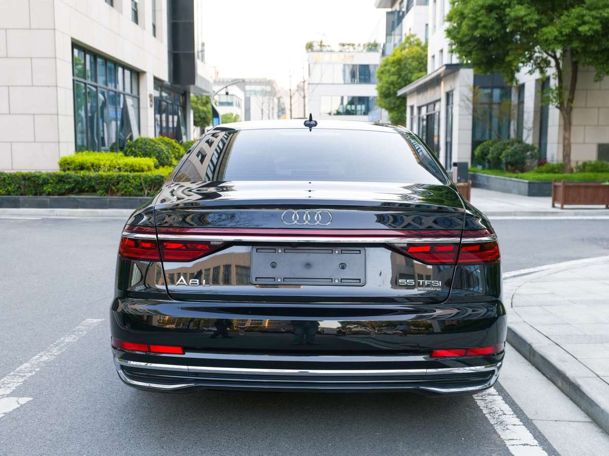 奧迪 奧迪A8  2023款 A8L 55 TFSI quattro 旗艦型圖片