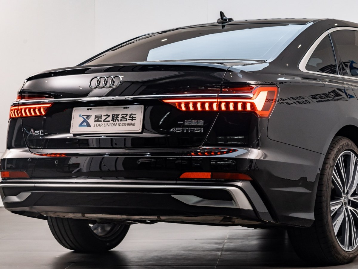 奥迪 奥迪A6L  2024款 45 TFSI 臻选动感型图片