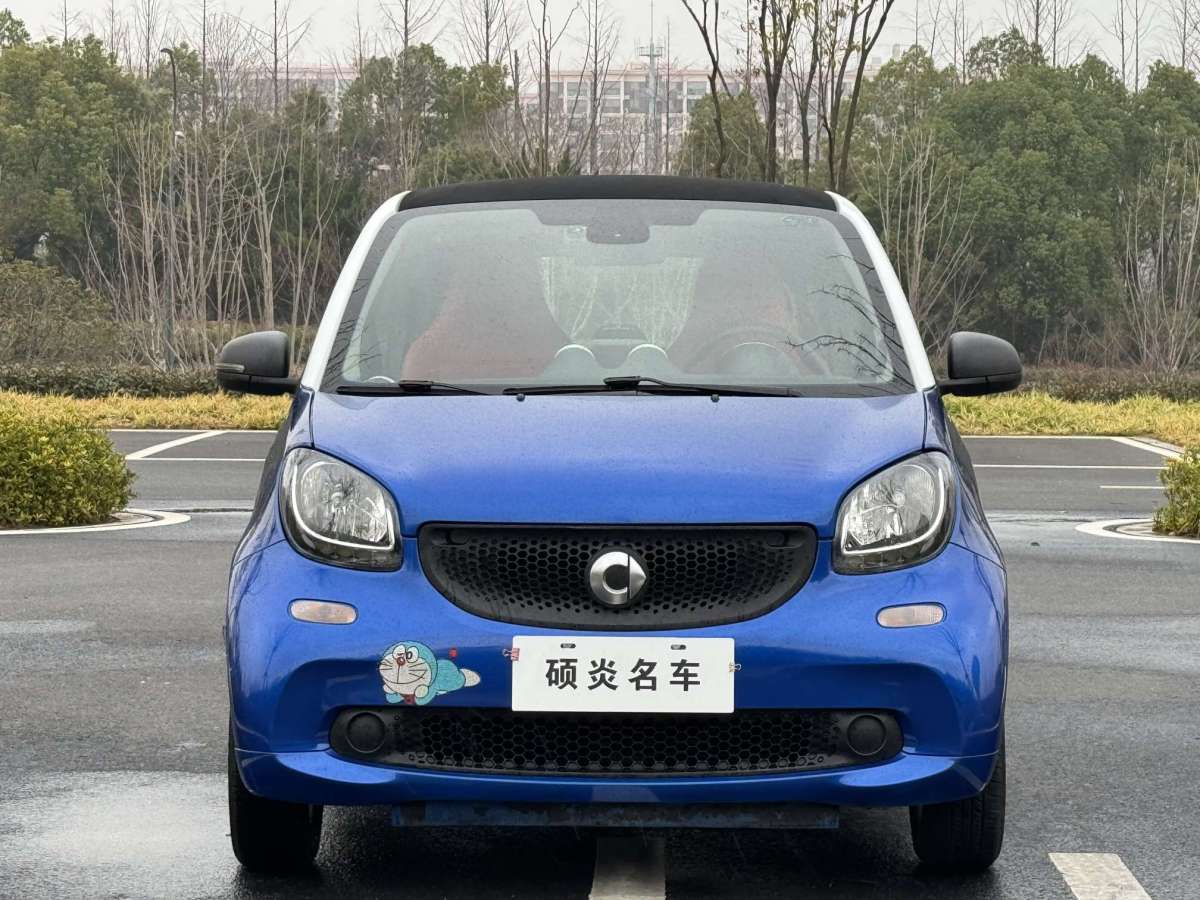 2017年7月smart fortwo  2015款 1.0L 52千瓦硬頂靈動(dòng)版