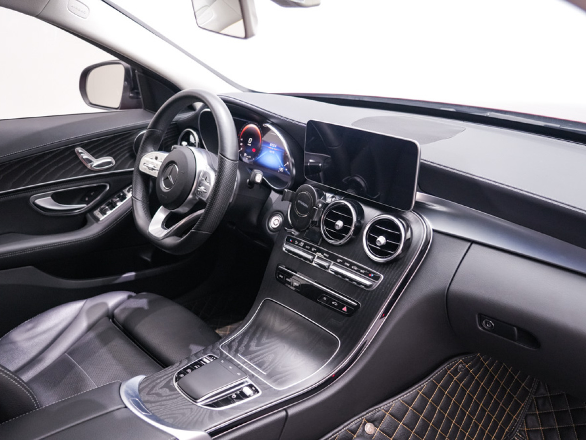 奔驰 奔驰C级  2020款 改款 C 200 L 时尚型运动版图片