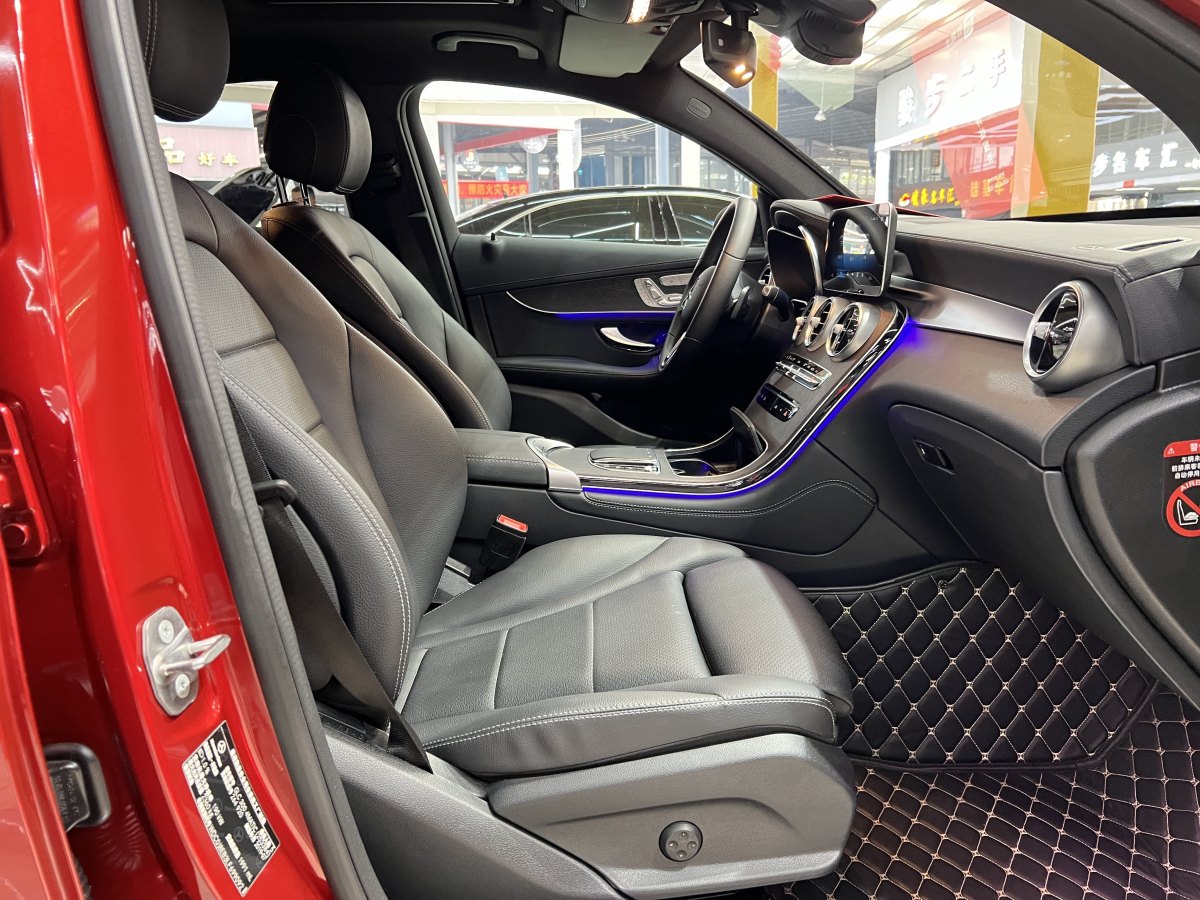 奔馳 奔馳GLC  2023款 GLC 300 4MATIC 轎跑SUV圖片