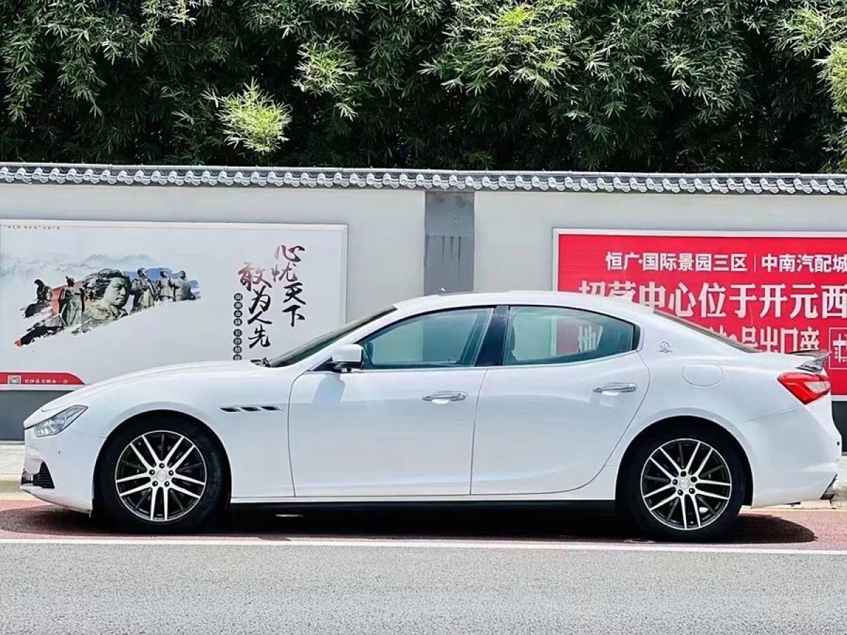 瑪莎拉蒂 Ghibli  2017款 3.0T 標(biāo)準(zhǔn)版圖片