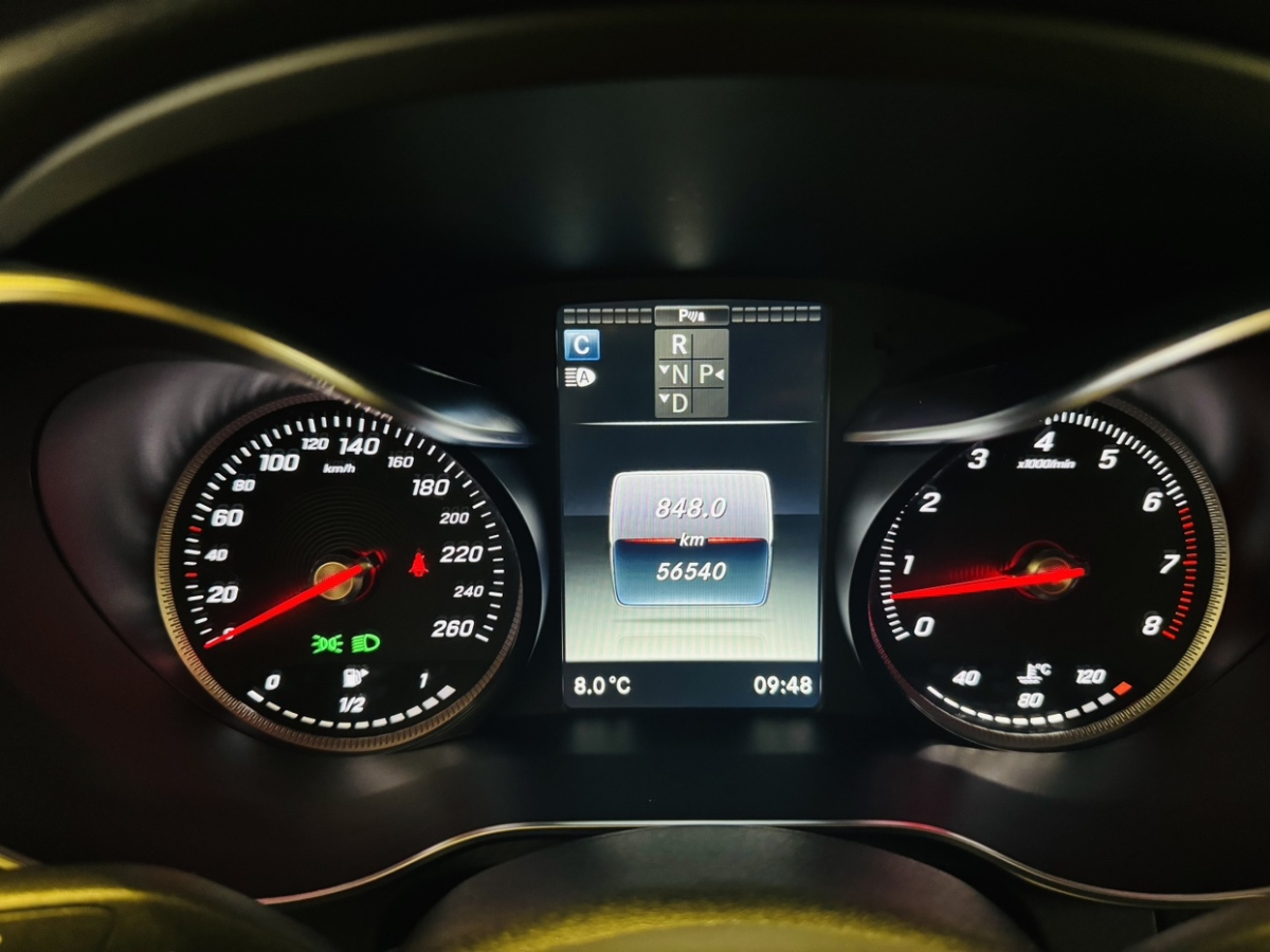 奔驰 奔驰GLC  2018款 GLC 300 4MATIC 动感型图片