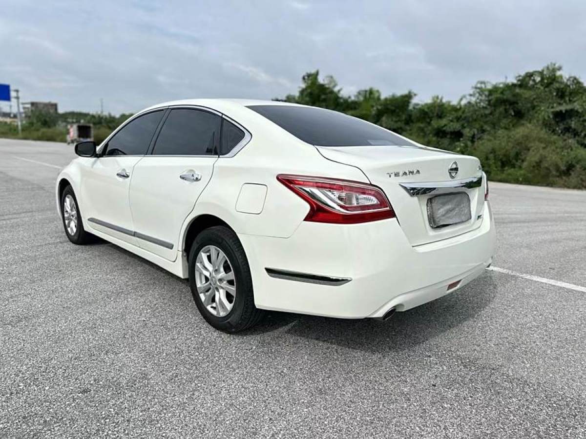 日產(chǎn) 天籟  2013款 2.0L XL舒適版圖片