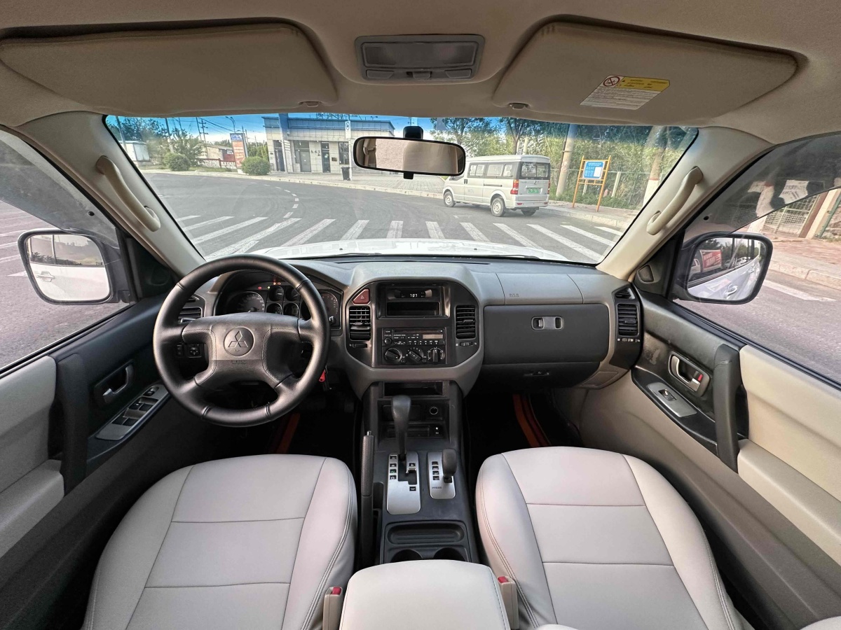 三菱 帕杰羅  2008款 V73 3.0L AT GLX圖片