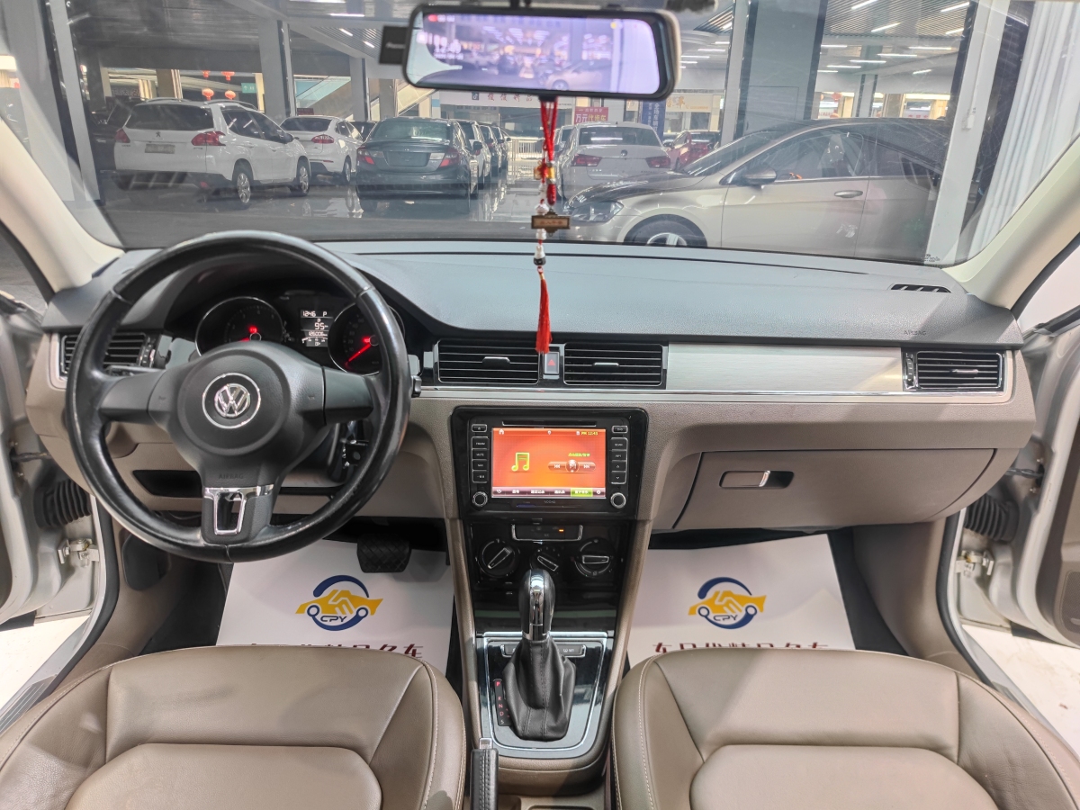 大眾 寶來  2014款 1.6L 自動(dòng)舒適型圖片