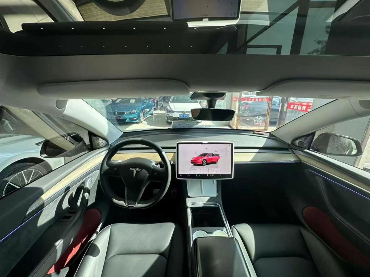 特斯拉 Model S  2023款 三電機全輪驅(qū)動 Plaid版圖片