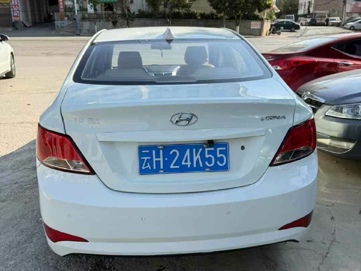 現(xiàn)代 瑞納  2014款 1.4L 手動(dòng)時(shí)尚型GS圖片
