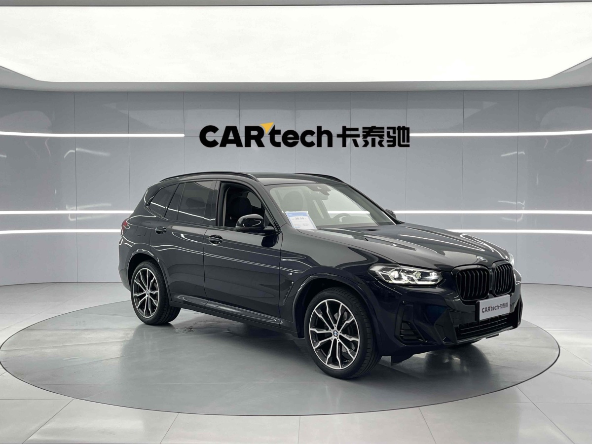 2022年5月寶馬 寶馬X3  2022款 xDrive30i 領(lǐng)先型 M曜夜套裝