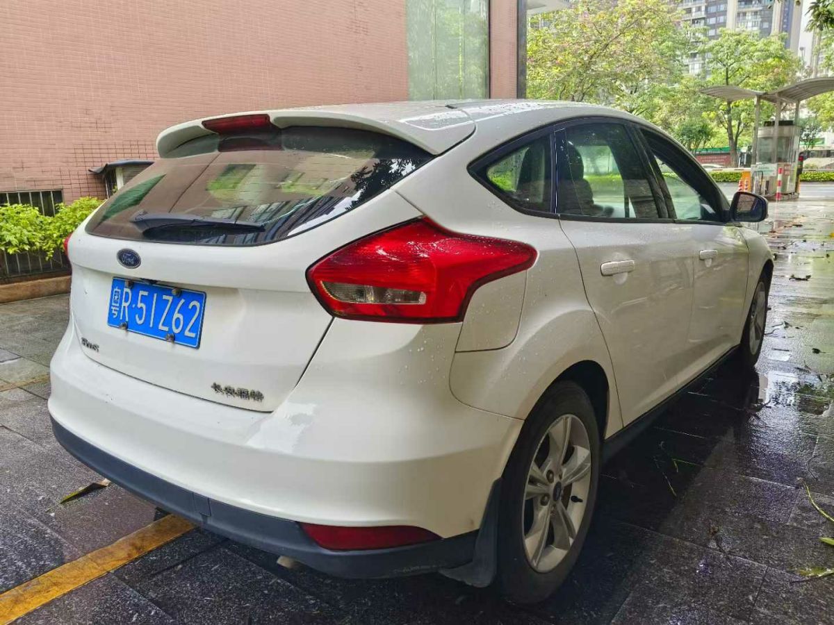 福特 ?？怂? 2017款 三廂 EcoBoost 180 自動(dòng)精英型圖片