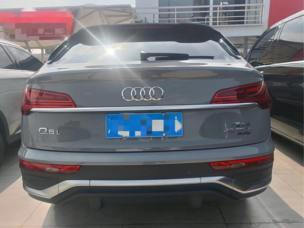 奧迪 奧迪Q5L Sportback  2022款 改款 40 TFSI 時(shí)尚型圖片