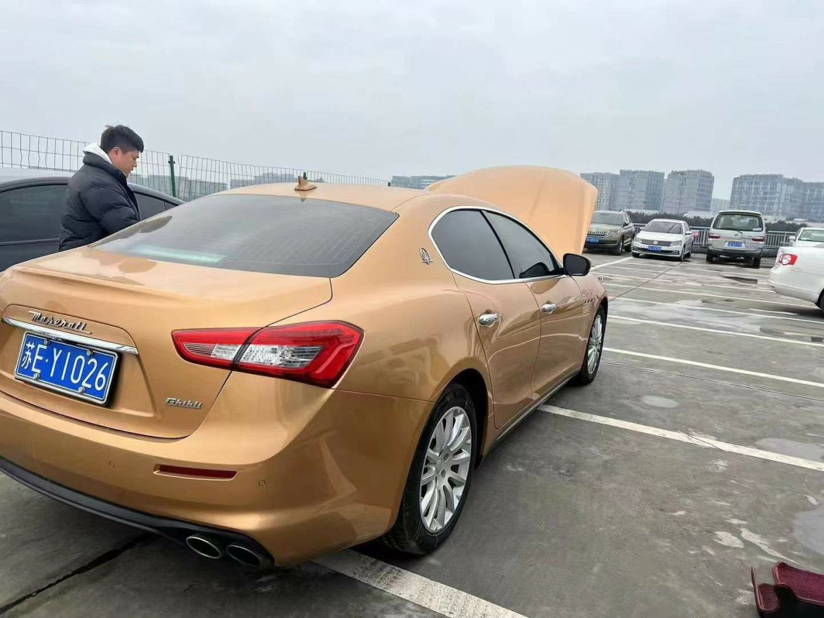 瑪莎拉蒂 Ghibli  2019款  3.0T 350Hp 標(biāo)準(zhǔn)版圖片