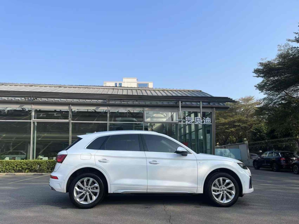 奧迪 奧迪Q5L  2021款 40 TFSI 豪華動感型圖片