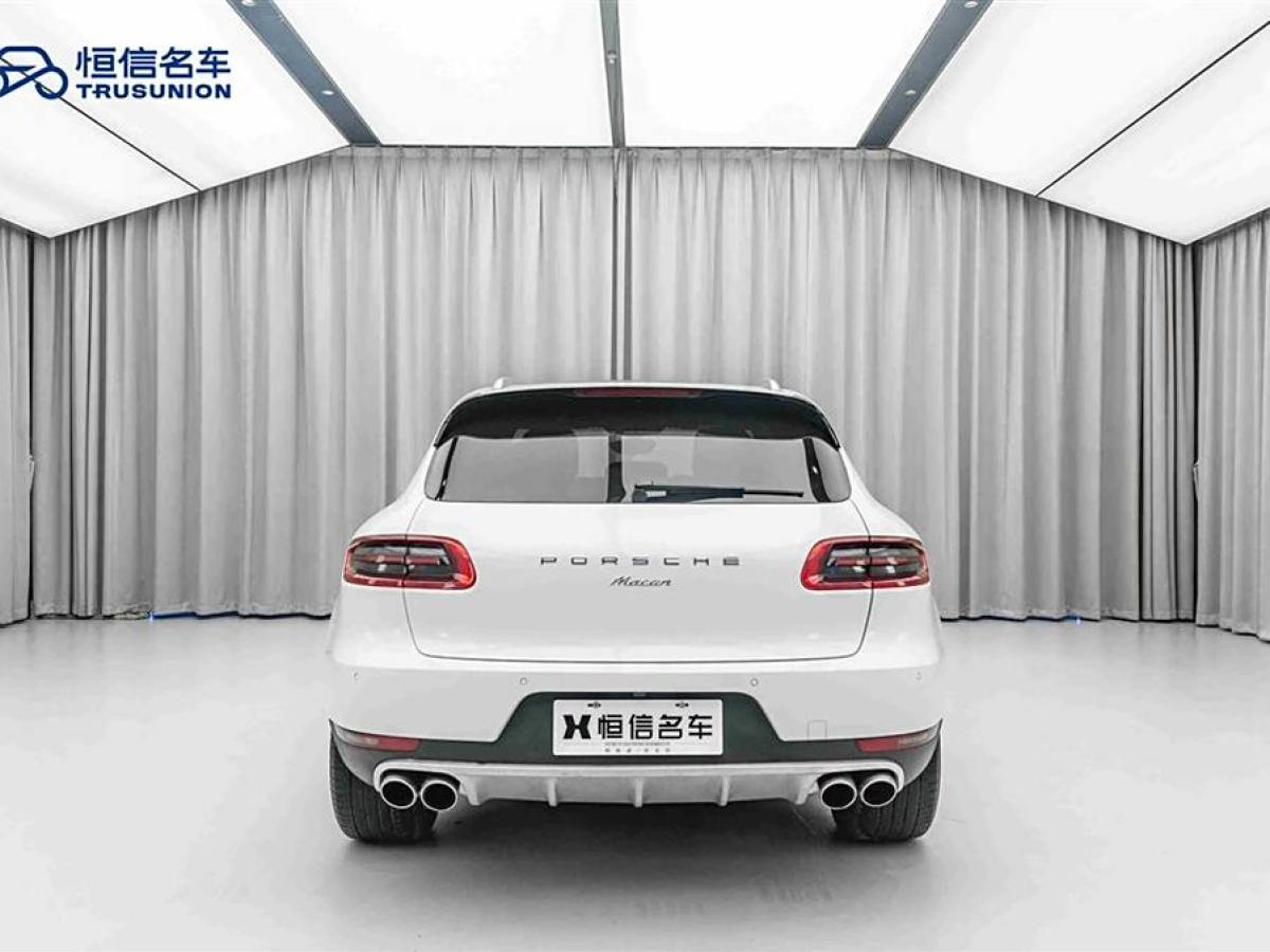 保時(shí)捷 Macan  2014款 Macan 2.0T圖片