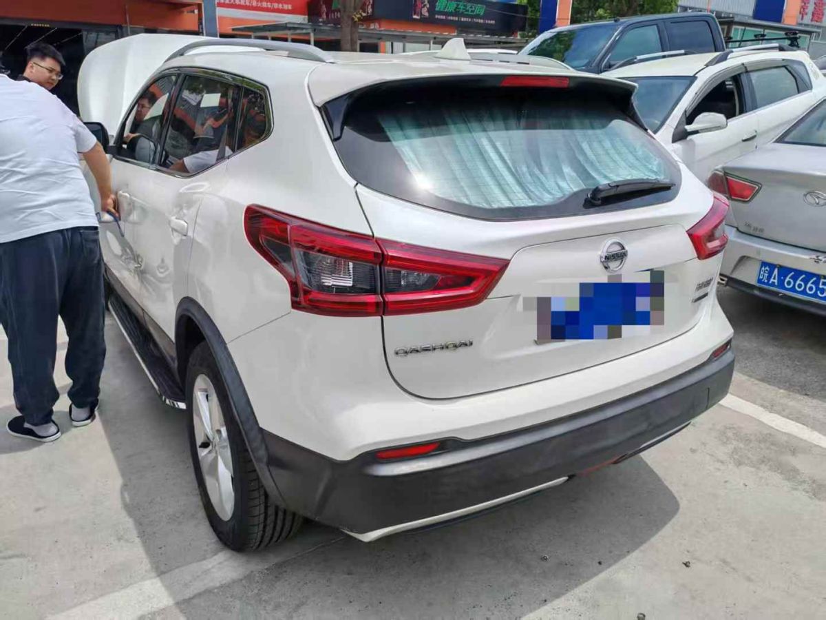 日產(chǎn) 逍客  2019款  2.0L CVT旗艦版圖片