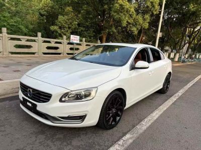2014年1月 沃爾沃 S60(進(jìn)口) 2.0T T5 個(gè)性運(yùn)動(dòng)版(改款)圖片
