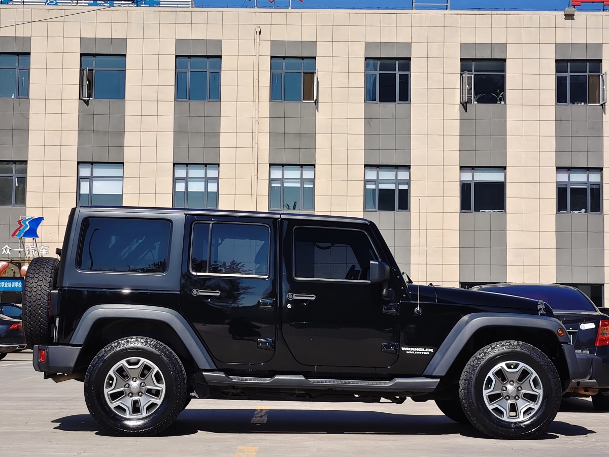 Jeep 牧馬人  2013款 3.6L Rubicon 四門版圖片