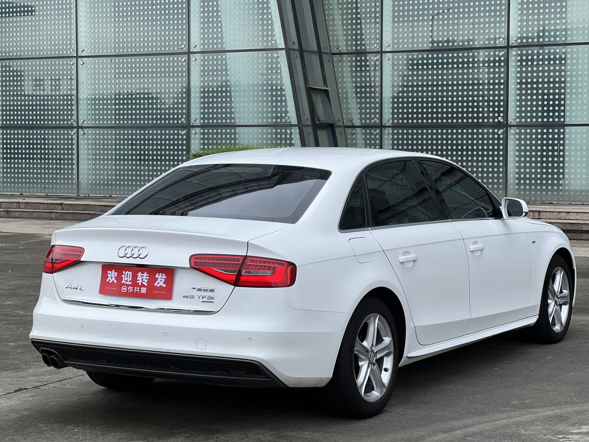 奧迪 奧迪A4L  2015款 45 TFSI quattro個性運動型圖片