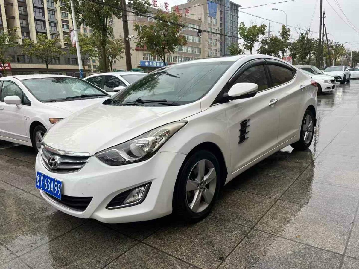 現(xiàn)代 朗動  2013款 1.6L 自動領(lǐng)先型圖片