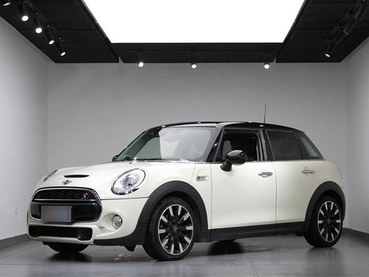 MINI MINI  2015款 2.0T COOPER S 五門版圖片