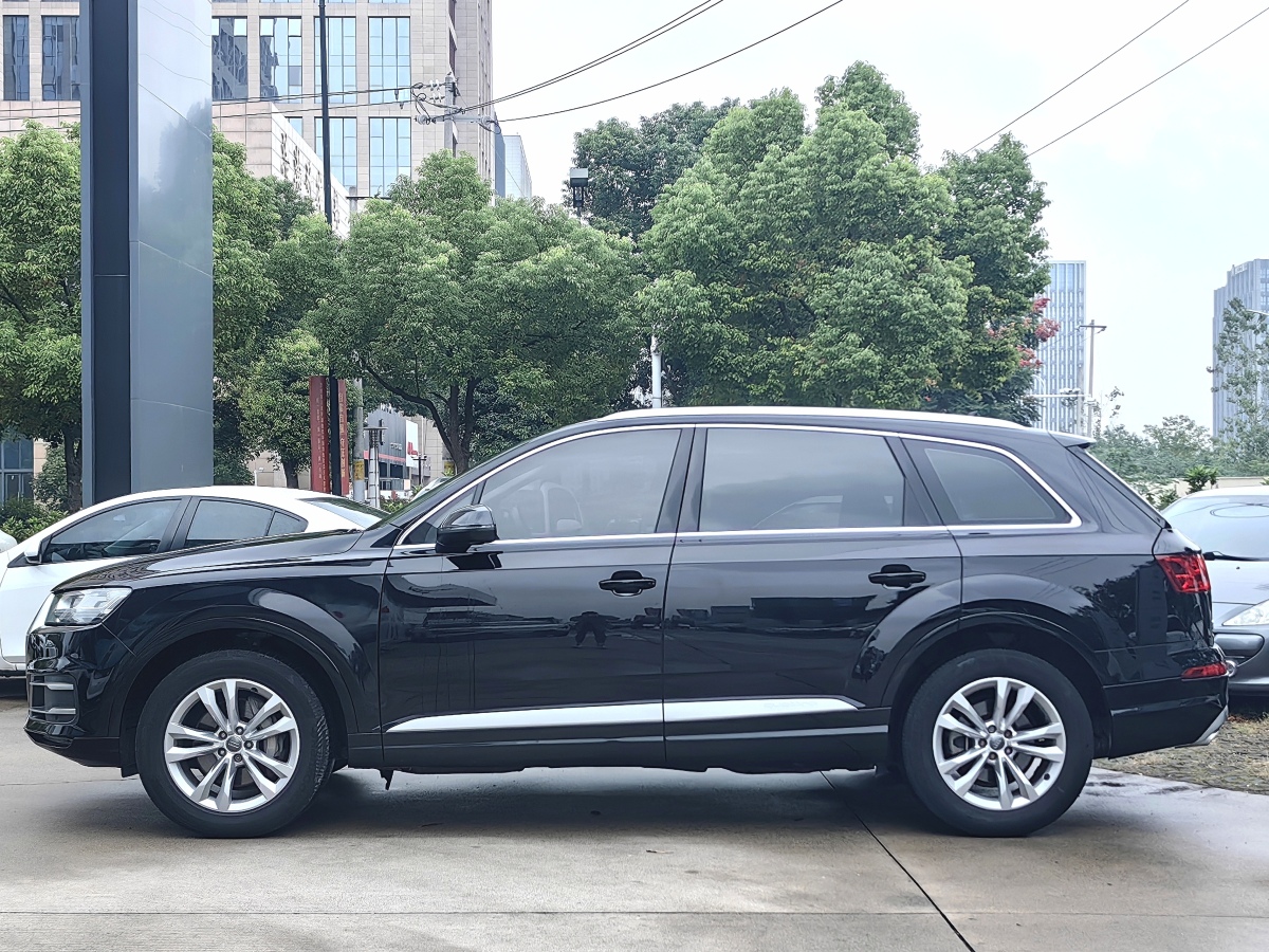 奧迪 奧迪Q7  2019款 45 TFSI 舒適型圖片