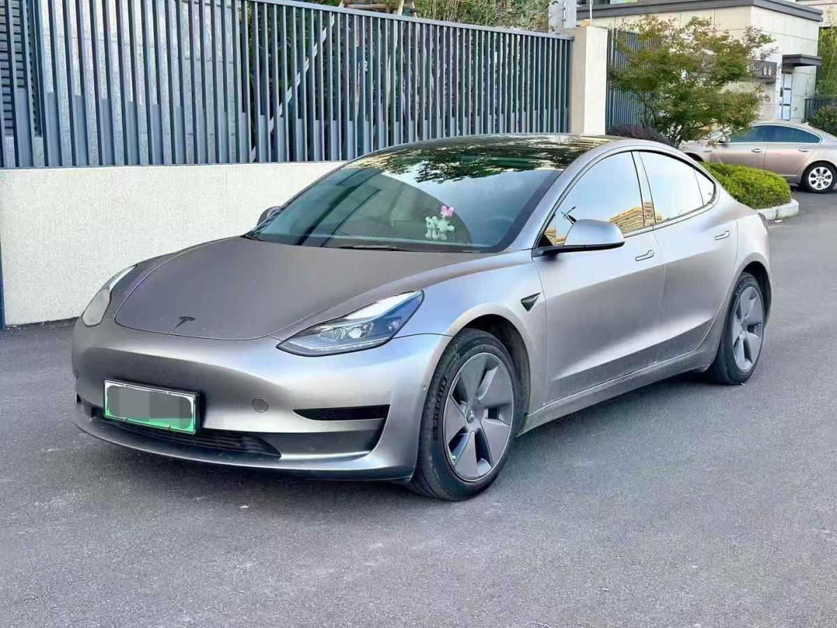 2023年7月特斯拉 Model S  2023款 三電機(jī)全輪驅(qū)動(dòng) Plaid版