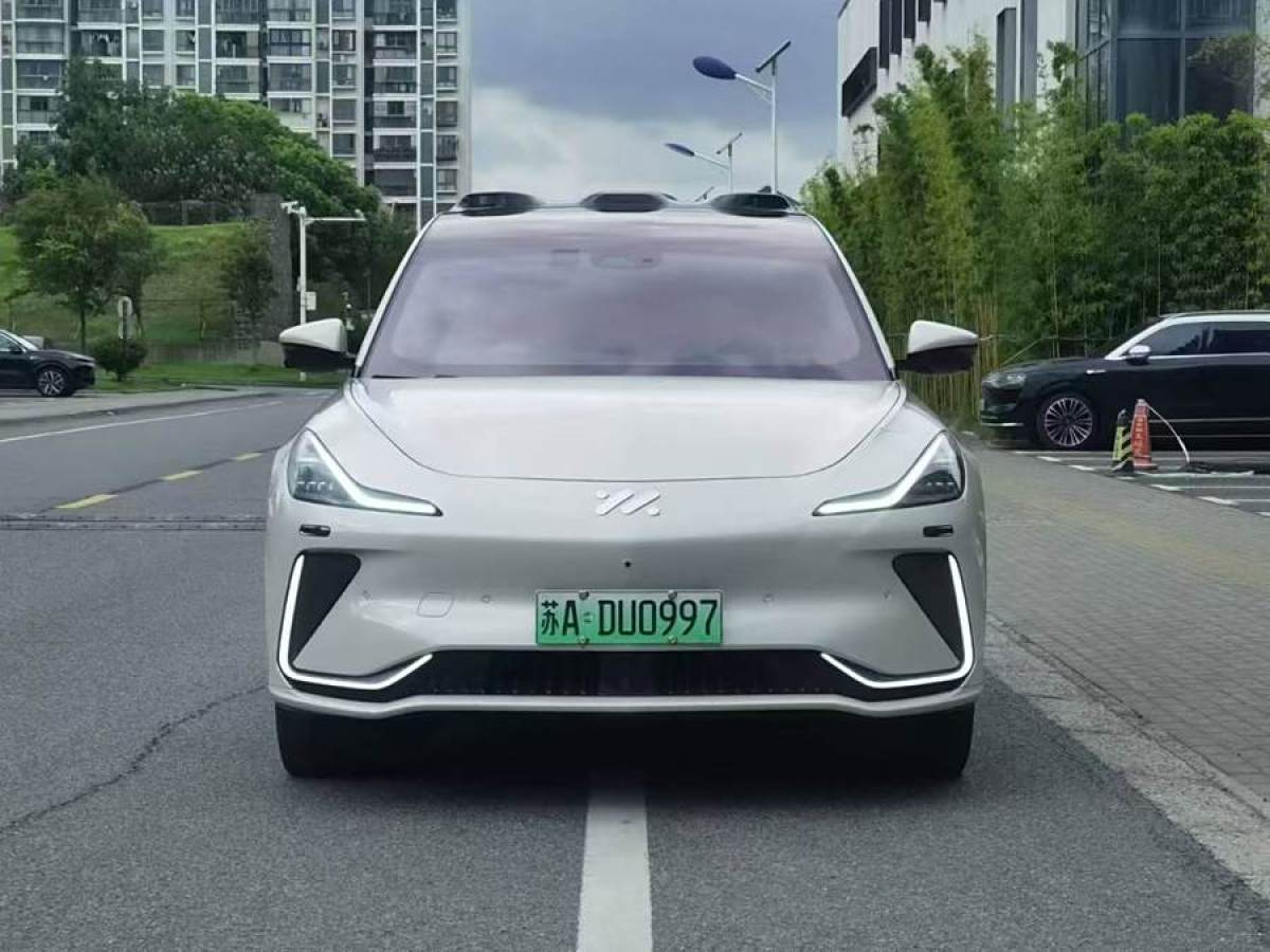 智己 智己LS7  2023款 100kWh Pro四驅(qū)版圖片