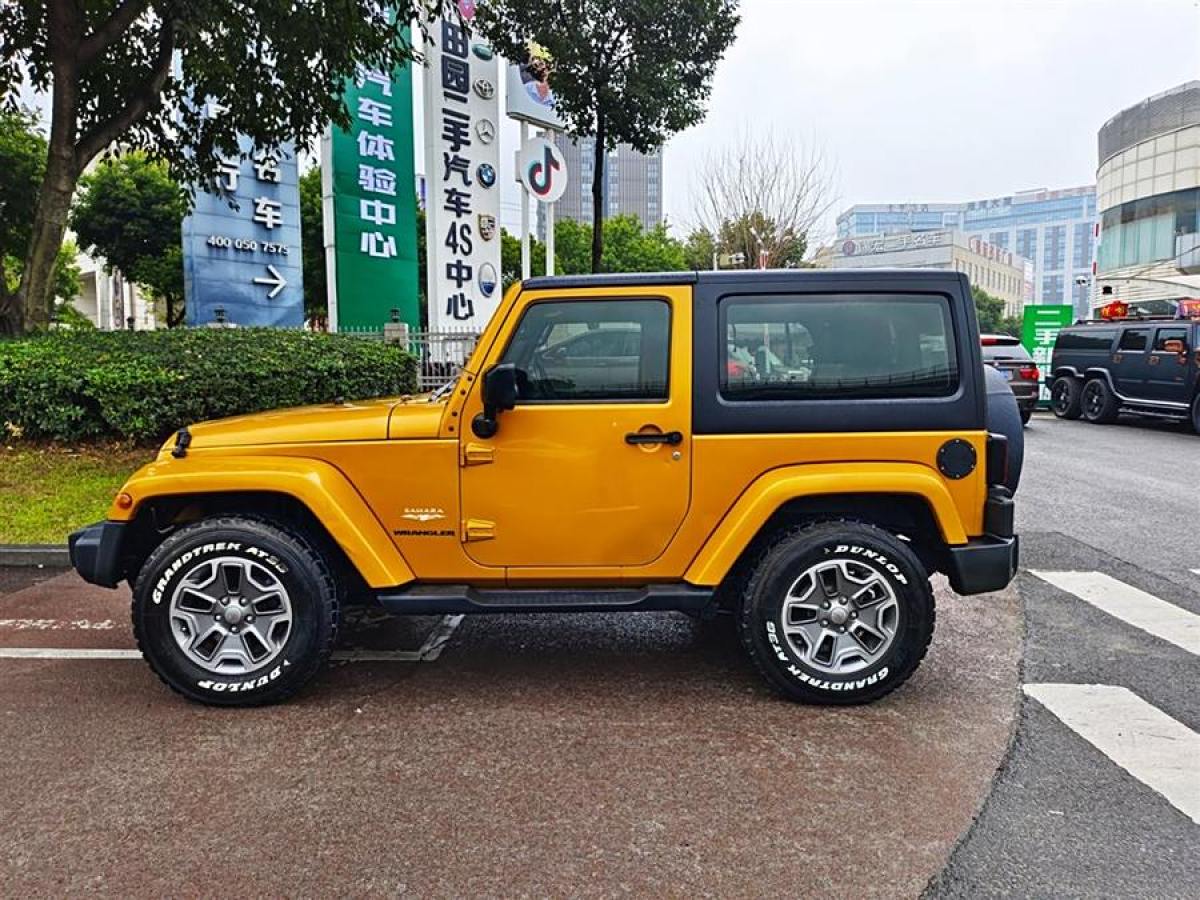 Jeep 牧馬人  2013款 3.6L Sahara 兩門版圖片