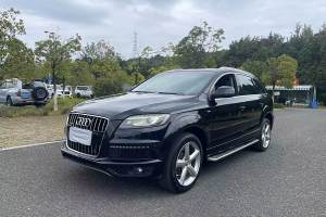 奥迪Q7 奥迪 35 TFSI 进取型