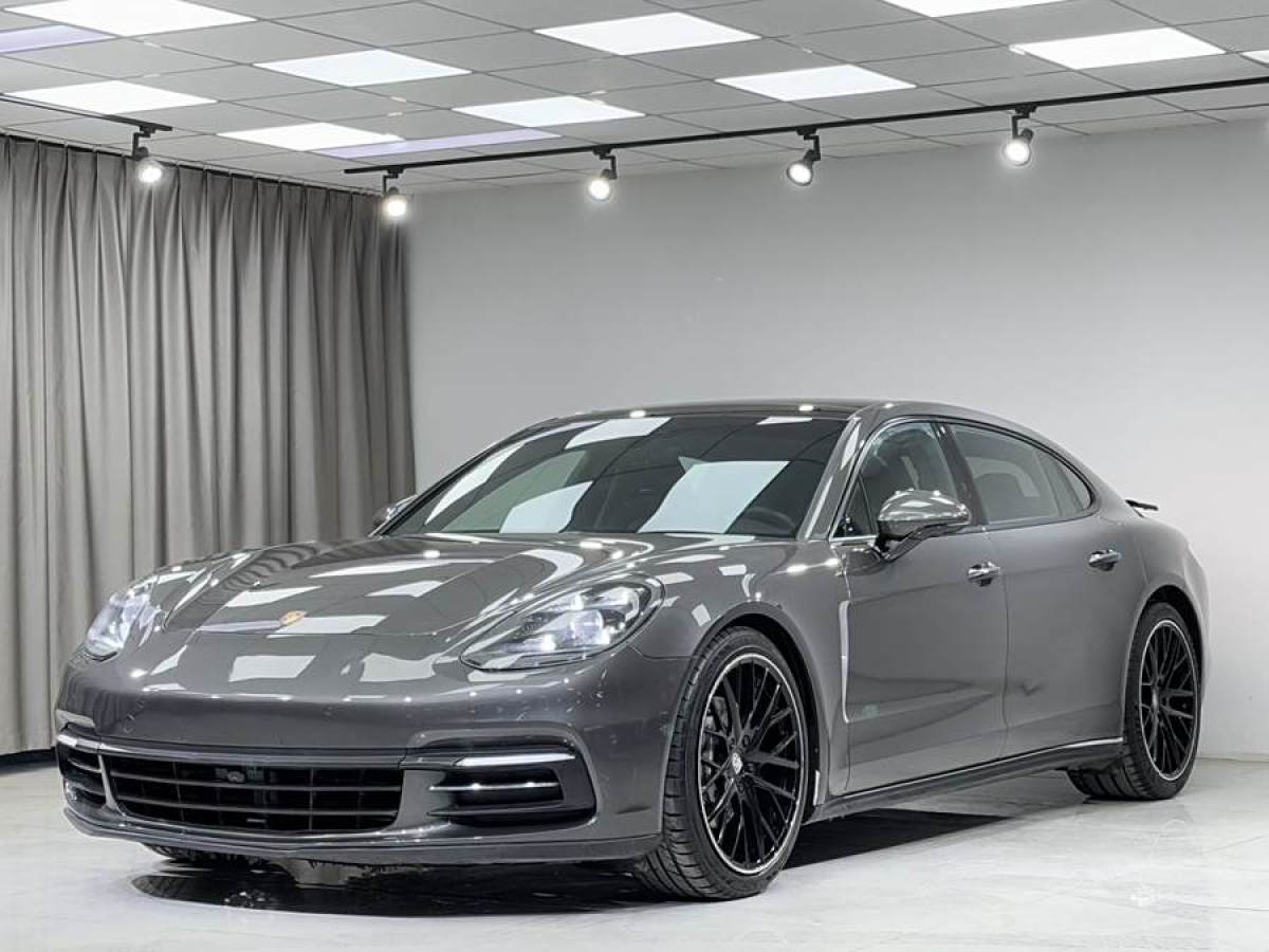 保時(shí)捷 Panamera  2017款 Panamera 4 行政加長版 3.0T圖片