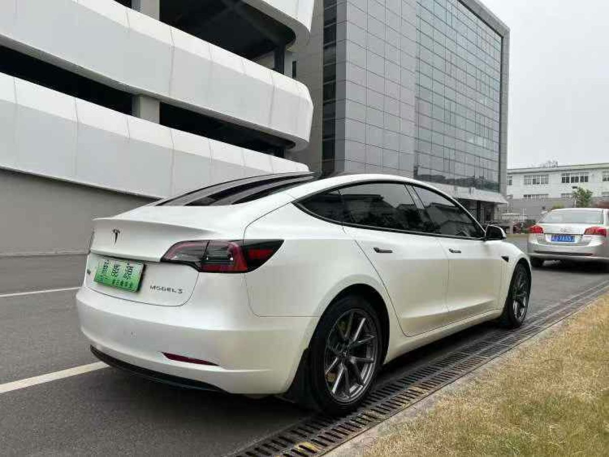 特斯拉 Model S  2023款 三電機全輪驅(qū)動 Plaid版圖片