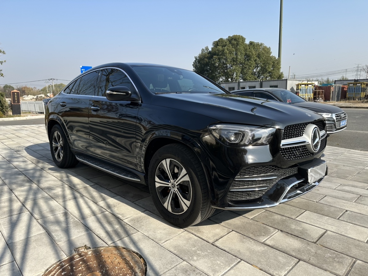 奔馳 奔馳GLE轎跑  2020款 GLE 350 4MATIC 轎跑SUV 時(shí)尚型圖片