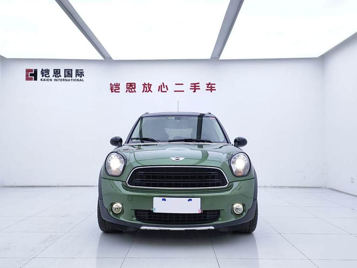 2016年12月MINI COUNTRYMAN  2016款 1.6T COOPER S ALL4 裝備控