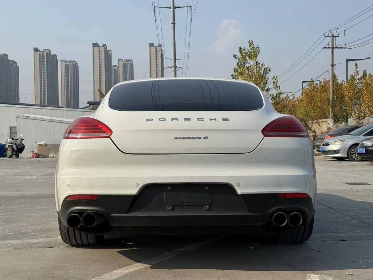 保時(shí)捷 Panamera  2014款 Panamera 4 3.0T圖片