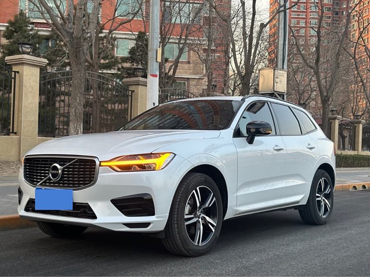 2019年10月沃爾沃 XC60  2020款 T5 四驅(qū)智遠(yuǎn)運(yùn)動(dòng)版