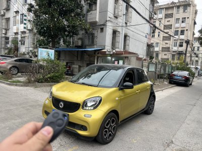 2018年3月 smart forfour 0.9T 66千瓦先鋒版圖片