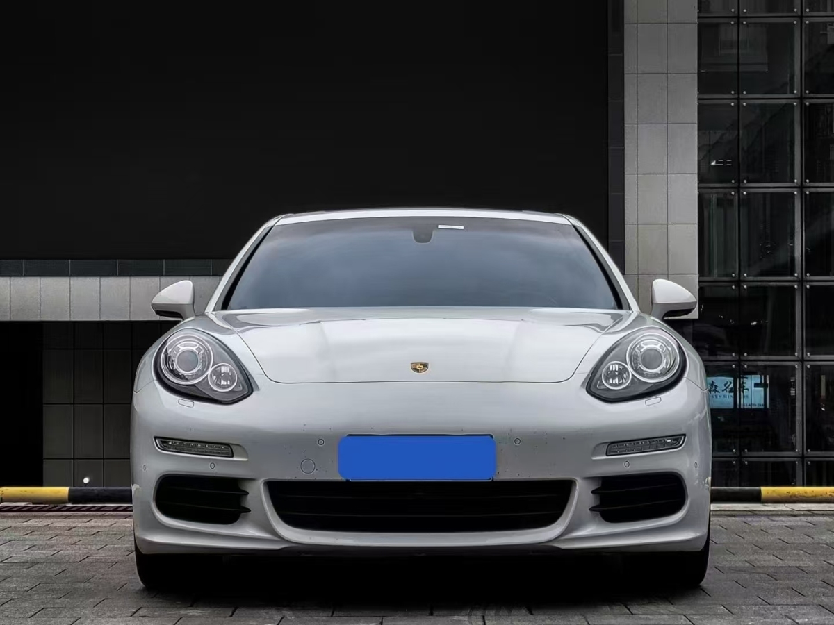 保時(shí)捷 Panamera  2016款 Panamera Edition 3.0T圖片