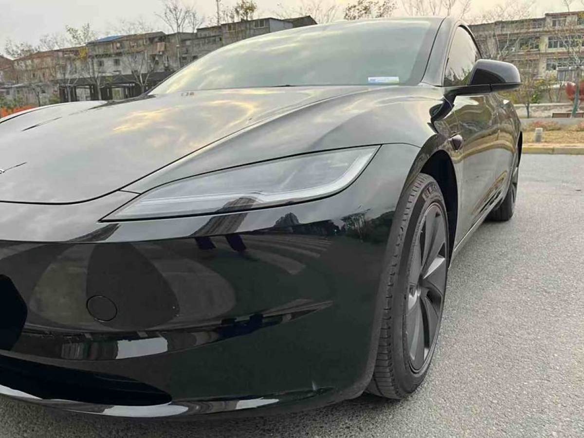 特斯拉 Model Y  2023款 后輪驅(qū)動版圖片