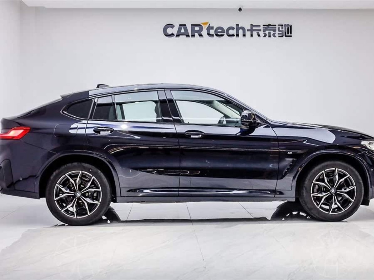 寶馬 寶馬X4  2022款 xDrive 25i M運(yùn)動(dòng)套裝圖片