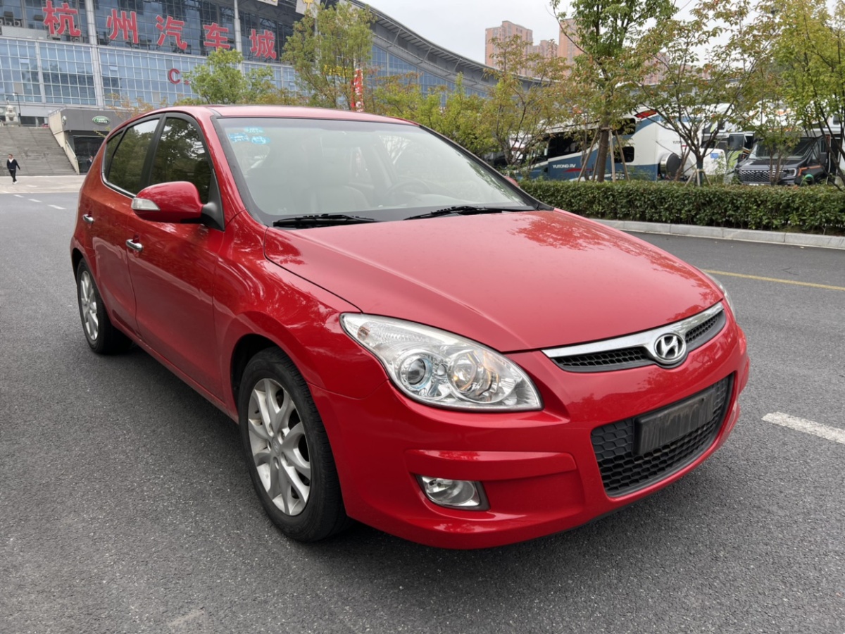 現(xiàn)代 i30  2009款 1.6L 自動豪享型圖片