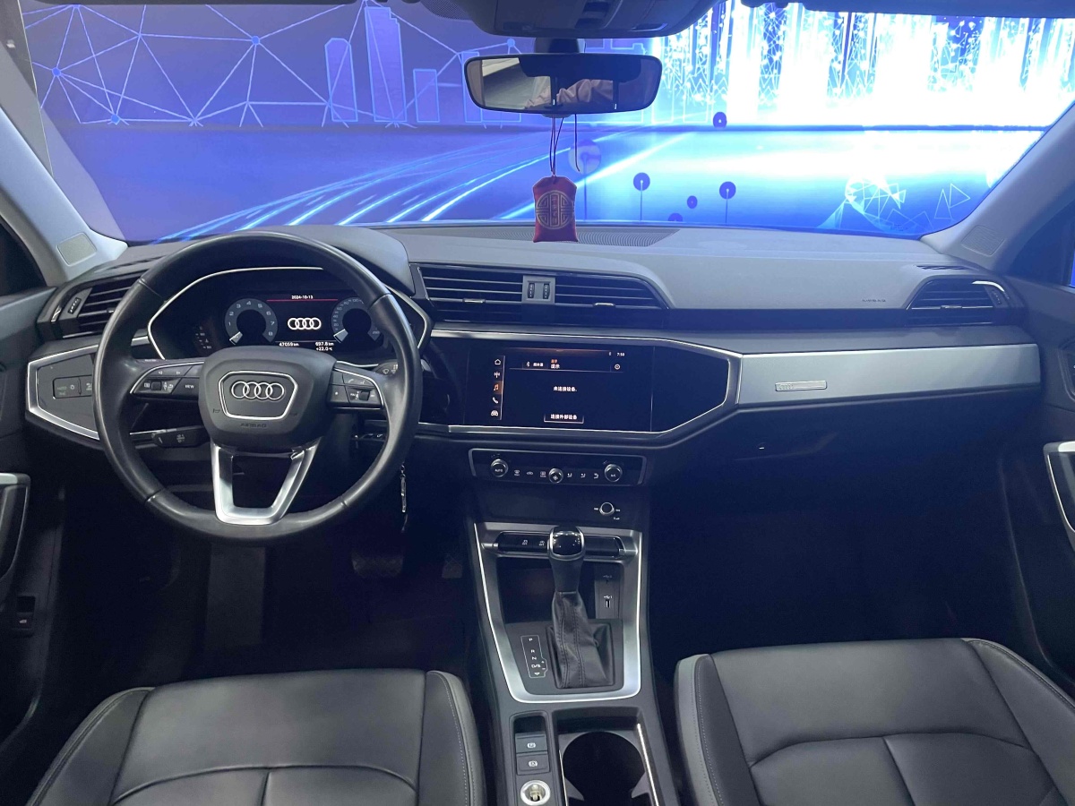 奧迪 奧迪Q3  2024款 35 TFSI 進(jìn)取致雅型圖片