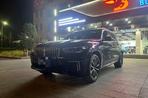 宝马X5 宝马 xDrive 30Li 尊享型M运动套装